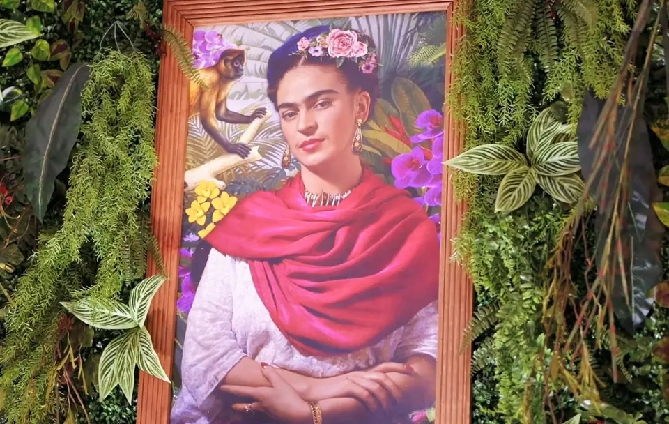 The portrait in the greenery